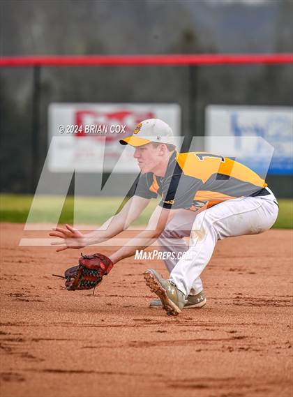 Thumbnail 2 in Viola vs Salem (4th Annual Forrest Wood - Wood Bat Classic) photogallery.