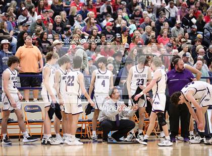 Thumbnail 1 in  Sam Rayburn vs. Tolar (UIL 2A Region II Semifinal) photogallery.