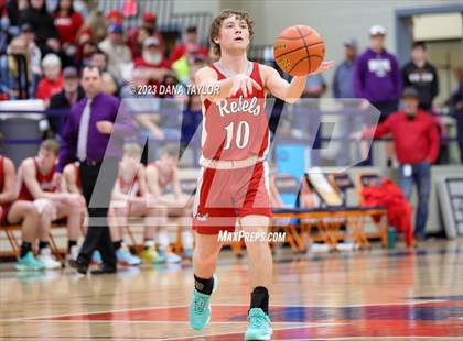 Thumbnail 2 in  Sam Rayburn vs. Tolar (UIL 2A Region II Semifinal) photogallery.