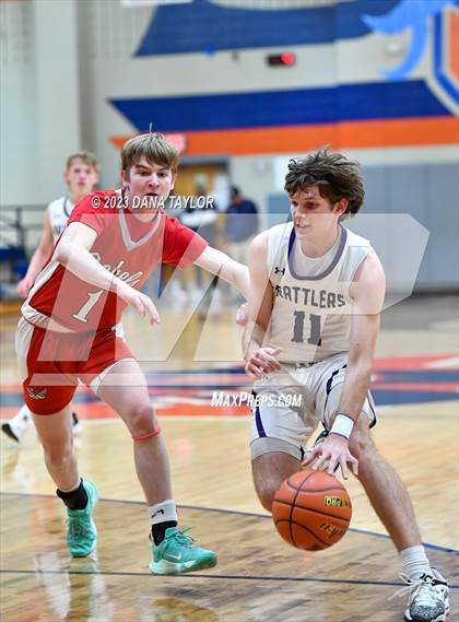 Thumbnail 1 in  Sam Rayburn vs. Tolar (UIL 2A Region II Semifinal) photogallery.
