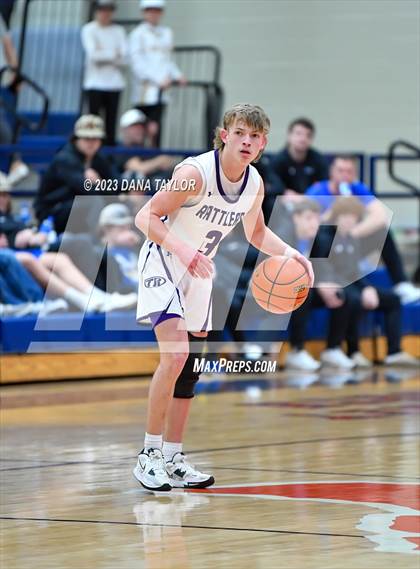 Thumbnail 1 in  Sam Rayburn vs. Tolar (UIL 2A Region II Semifinal) photogallery.