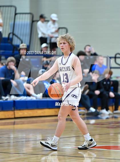 Thumbnail 3 in  Sam Rayburn vs. Tolar (UIL 2A Region II Semifinal) photogallery.