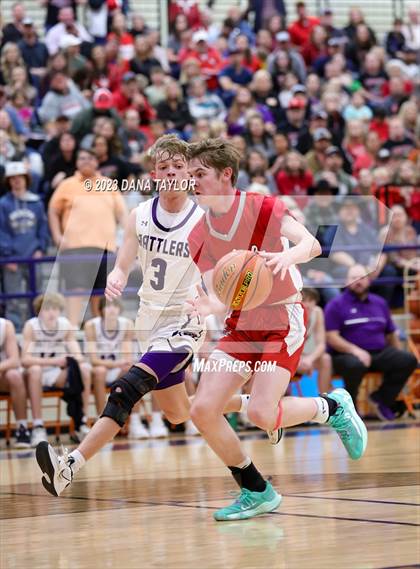Thumbnail 1 in  Sam Rayburn vs. Tolar (UIL 2A Region II Semifinal) photogallery.