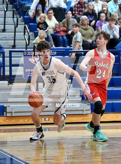 Thumbnail 3 in  Sam Rayburn vs. Tolar (UIL 2A Region II Semifinal) photogallery.