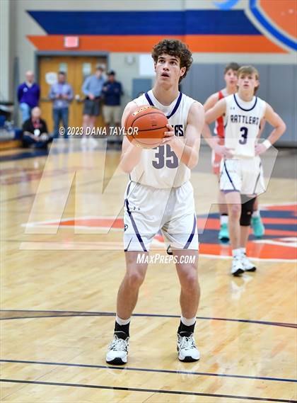 Thumbnail 1 in  Sam Rayburn vs. Tolar (UIL 2A Region II Semifinal) photogallery.