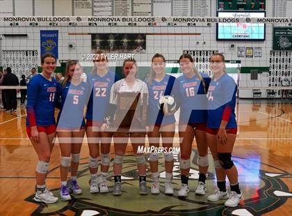 Thumbnail 2 in Western Boone vs. Guerin Catholic (IHSAA 3A Regional Championship) photogallery.