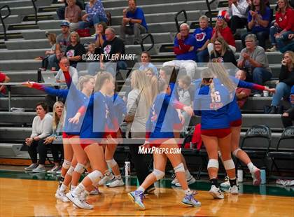 Thumbnail 2 in Western Boone vs. Guerin Catholic (IHSAA 3A Regional Championship) photogallery.