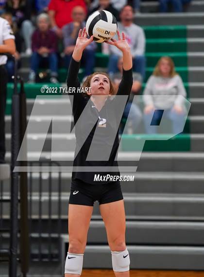 Thumbnail 3 in Western Boone vs. Guerin Catholic (IHSAA 3A Regional Championship) photogallery.