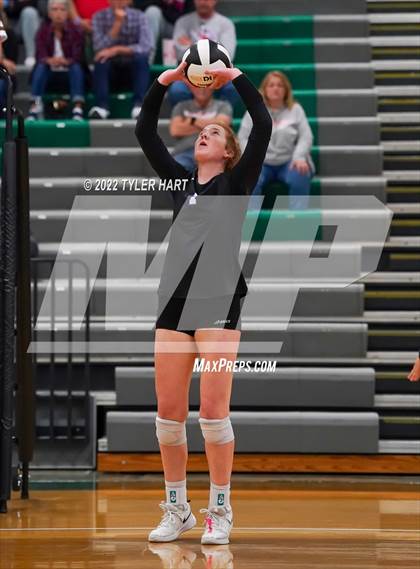 Thumbnail 2 in Western Boone vs. Guerin Catholic (IHSAA 3A Regional Championship) photogallery.