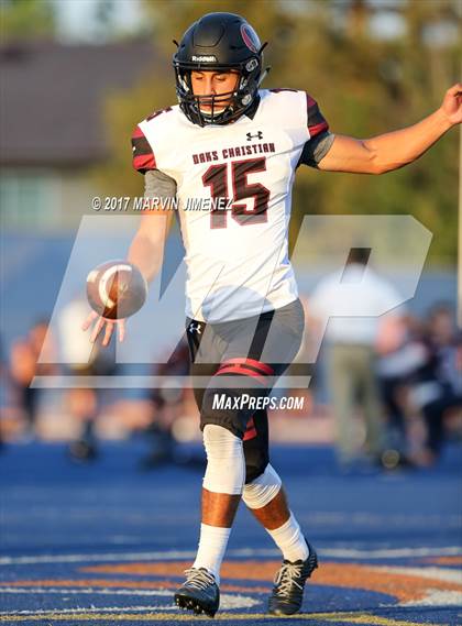 Thumbnail 1 in Oaks Christian vs Chaminade  photogallery.