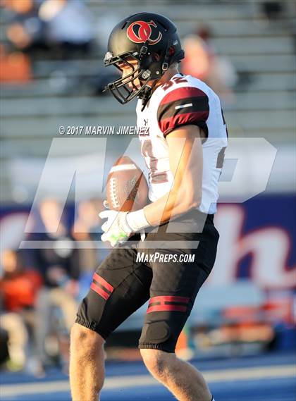 Thumbnail 2 in Oaks Christian vs Chaminade  photogallery.