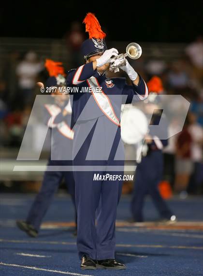 Thumbnail 3 in Oaks Christian vs Chaminade  photogallery.