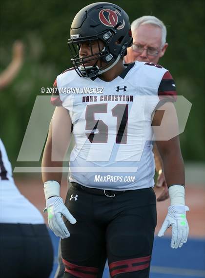 Thumbnail 3 in Oaks Christian vs Chaminade  photogallery.