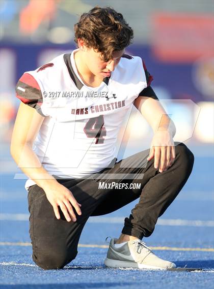 Thumbnail 3 in Oaks Christian vs Chaminade  photogallery.