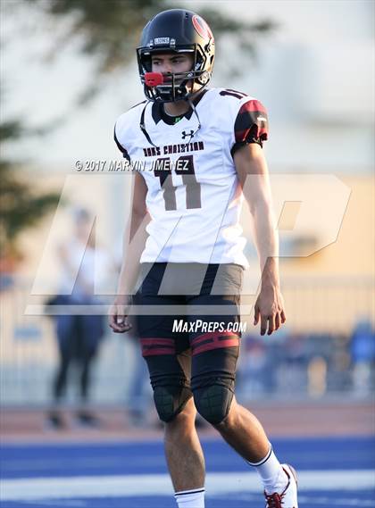 Thumbnail 3 in Oaks Christian vs Chaminade  photogallery.