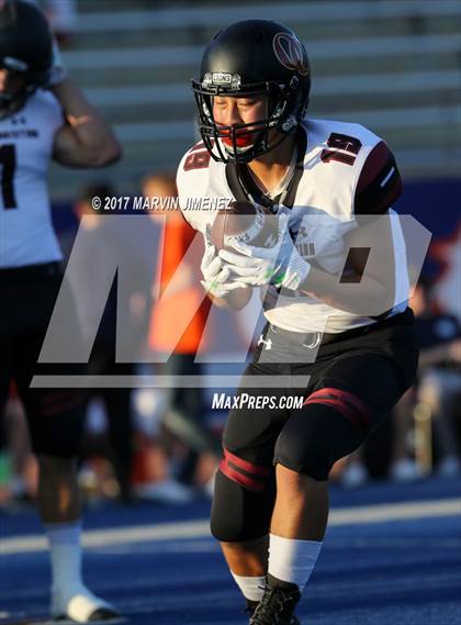 Thumbnail 3 in Oaks Christian vs Chaminade  photogallery.