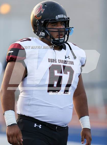 Thumbnail 1 in Oaks Christian vs Chaminade  photogallery.