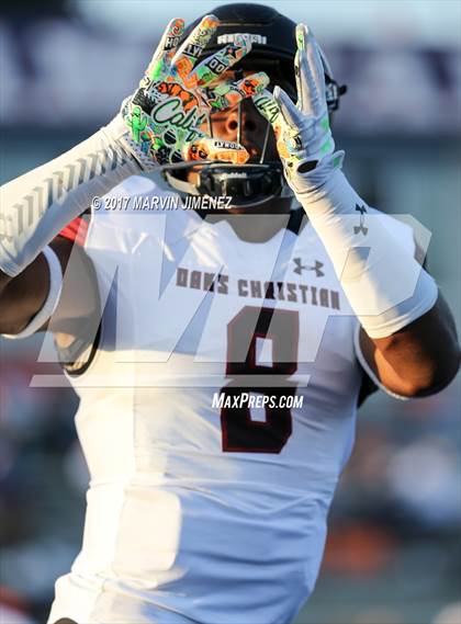 Thumbnail 1 in Oaks Christian vs Chaminade  photogallery.