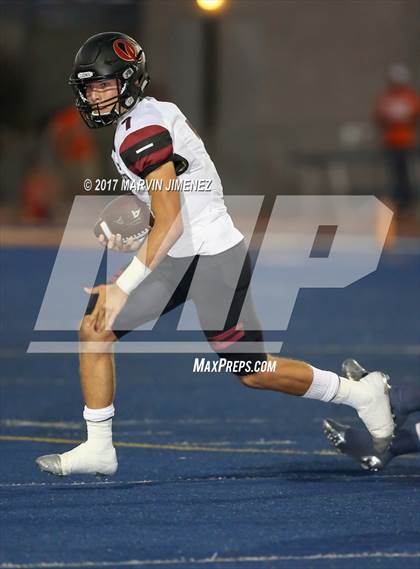 Thumbnail 1 in Oaks Christian vs Chaminade  photogallery.