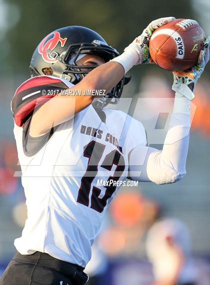Thumbnail 3 in Oaks Christian vs Chaminade  photogallery.