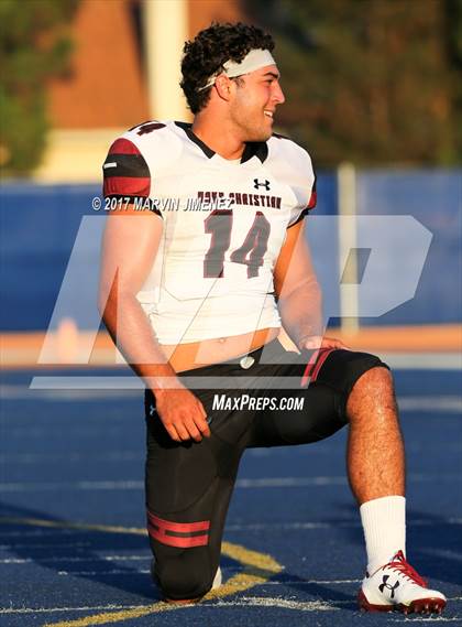 Thumbnail 3 in Oaks Christian vs Chaminade  photogallery.