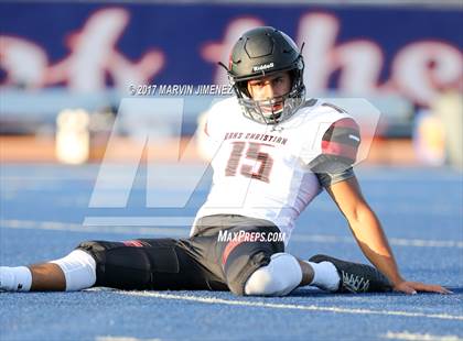 Thumbnail 1 in Oaks Christian vs Chaminade  photogallery.