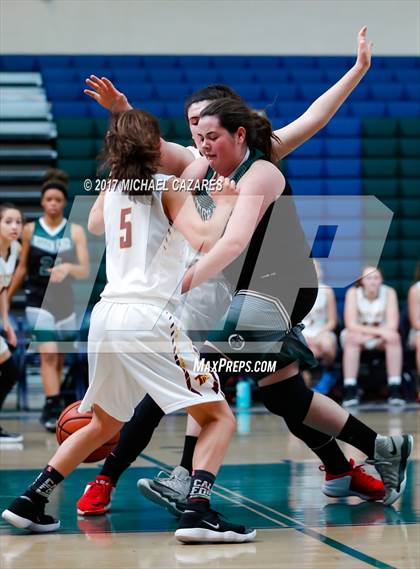 Thumbnail 2 in Torrey Pines vs. Mission Vista  (So. Cal. Holiday Prep Classic) photogallery.