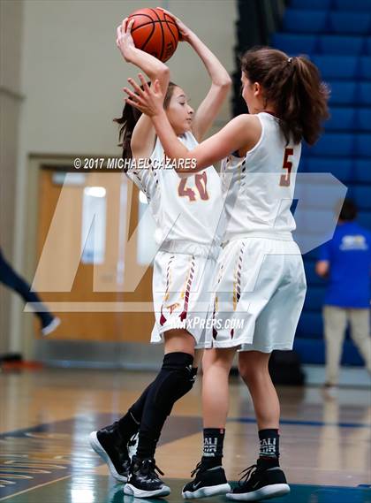 Thumbnail 2 in Torrey Pines vs. Mission Vista  (So. Cal. Holiday Prep Classic) photogallery.