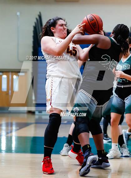 Thumbnail 2 in Torrey Pines vs. Mission Vista  (So. Cal. Holiday Prep Classic) photogallery.