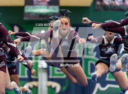Thumbnail 3 in Central (Creekview Classic) photogallery.