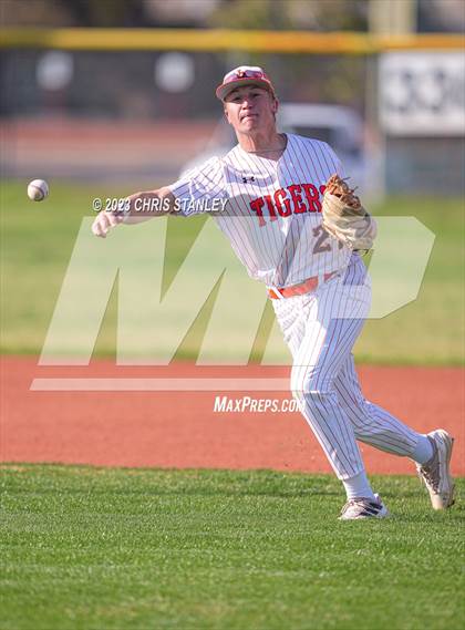 Thumbnail 1 in La Junta vs. Valley Christian (Coach Bob Tournament) photogallery.