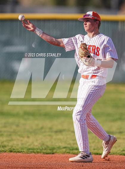 Thumbnail 1 in La Junta vs. Valley Christian (Coach Bob Tournament) photogallery.