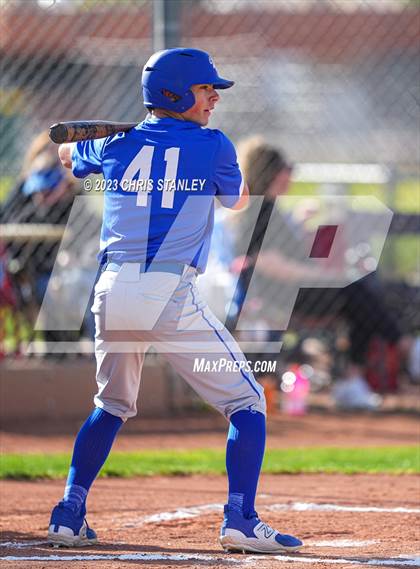 Thumbnail 3 in La Junta vs. Valley Christian (Coach Bob Tournament) photogallery.