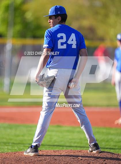 Thumbnail 3 in La Junta vs. Valley Christian (Coach Bob Tournament) photogallery.