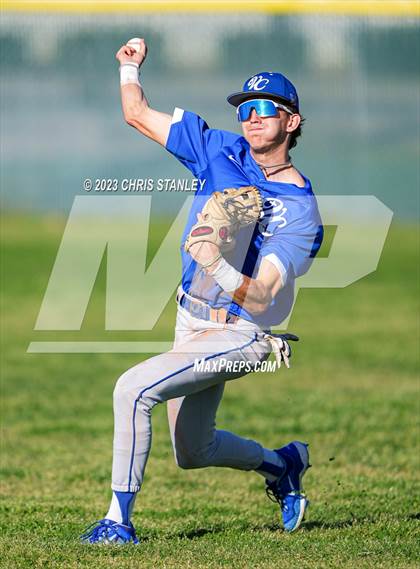 Thumbnail 2 in La Junta vs. Valley Christian (Coach Bob Tournament) photogallery.