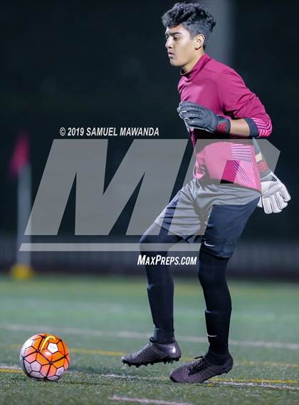 Thumbnail 1 in  Loyola @ Harvard-Westlake photogallery.