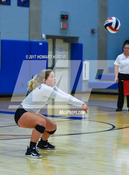 Thumbnail 2 in Aledo @ Brewer photogallery.