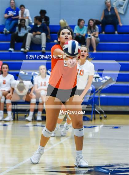 Thumbnail 1 in Aledo @ Brewer photogallery.