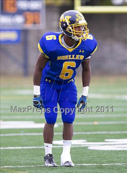 Thumbnail 1 in St. Edward @ Archbishop Moeller photogallery.