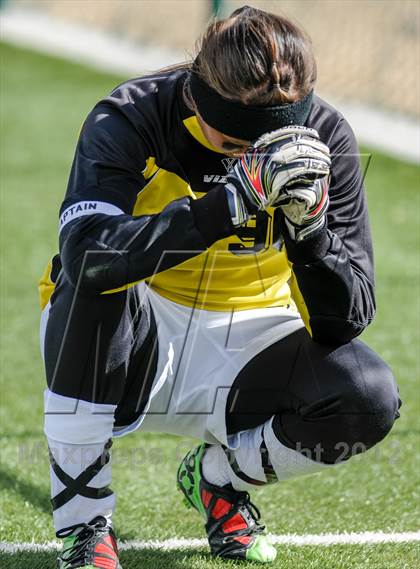 Thumbnail 3 in Hope Christian vs. Sandia Prep (NMAA Class A-3A Finals) photogallery.