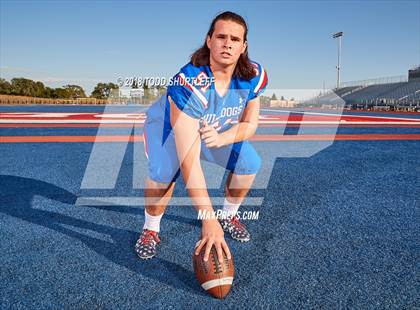 Thumbnail 1 in Folsom (Preseason Early Contenders Photo Shoot) photogallery.