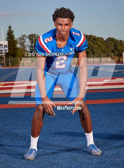 Thumbnail 3 in Folsom (Preseason Early Contenders Photo Shoot) photogallery.