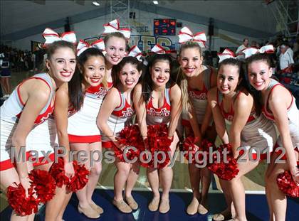 Thumbnail 2 in Mater Dei vs. St. John Bosco photogallery.