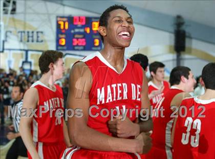Thumbnail 2 in Mater Dei vs. St. John Bosco photogallery.