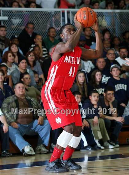 Thumbnail 3 in Mater Dei vs. St. John Bosco photogallery.