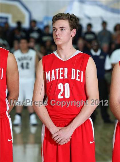 Thumbnail 1 in Mater Dei vs. St. John Bosco photogallery.