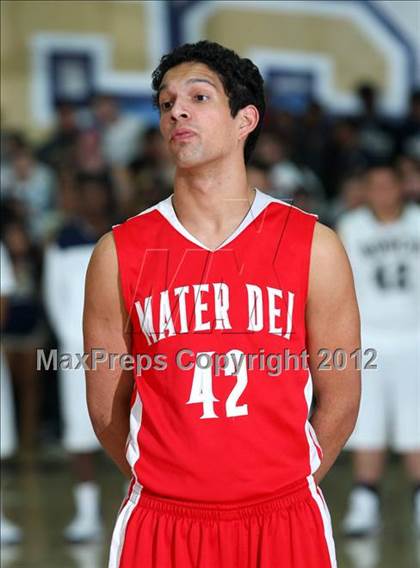 Thumbnail 2 in Mater Dei vs. St. John Bosco photogallery.