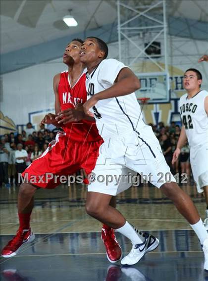 Thumbnail 1 in Mater Dei vs. St. John Bosco photogallery.