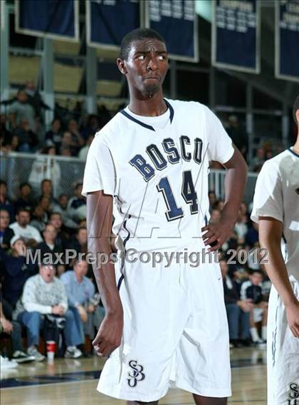 Thumbnail 1 in Mater Dei vs. St. John Bosco photogallery.