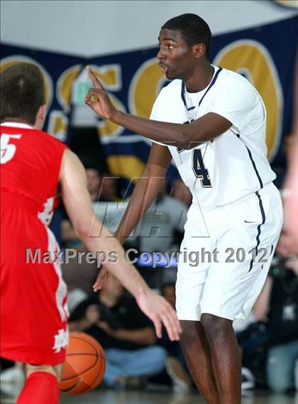 Thumbnail 1 in Mater Dei vs. St. John Bosco photogallery.